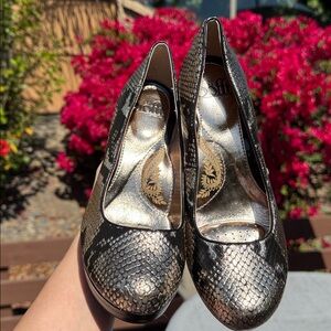 Sofft Euro Soft Women’s Snake Skin Heels Size 6.5 Like New!